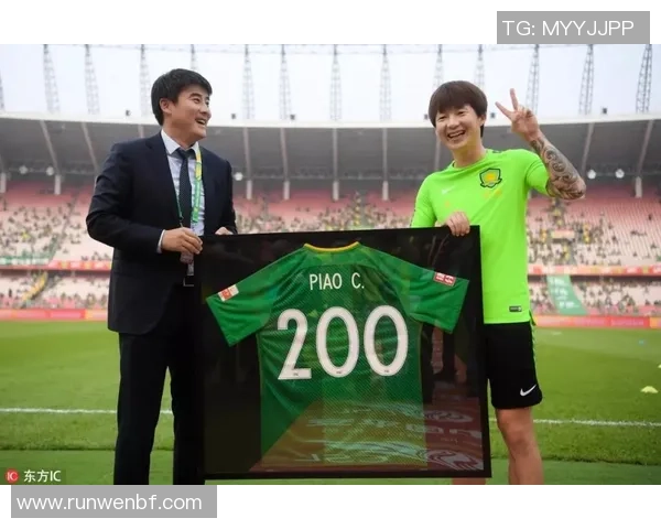 拜仁名宿空降国安,李明去留扑朔迷离:北京的未来,谁主沉浮?